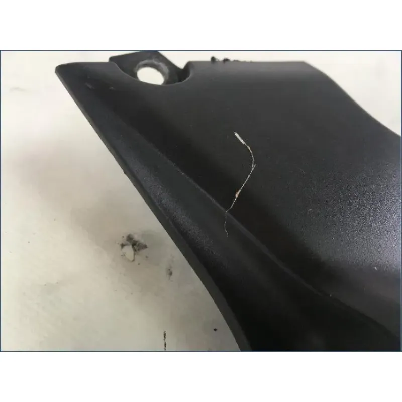 Demi flanc selle droit YAMAHA XJ6 600 2009 - 2016