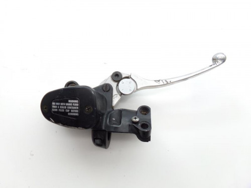 Maitre cylindre frein avant TRIUMPH ROCKET III 2300 2004-2009 CLASSIC