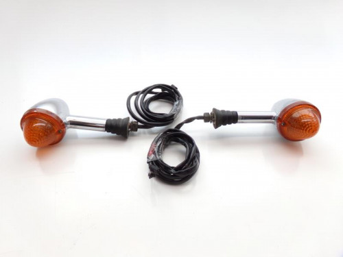 Clignotants avant TRIUMPH ROCKET III 2300 2004-2009 CLASSIC