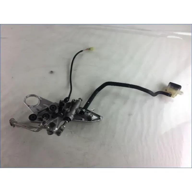 Platine avant droite complète SUZUKI GSX 1300 BKING 2008 - 2012