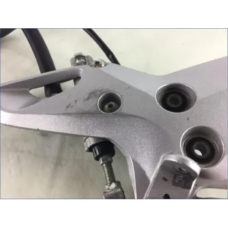 Platine avant droite complète SUZUKI GSX 1300 BKING 2008 - 2012