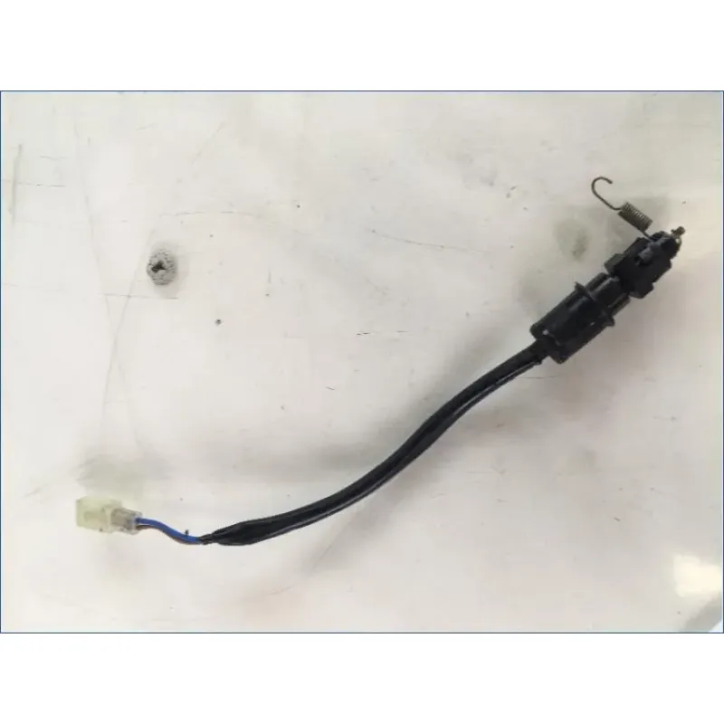 Contacteur de frein arriere KAWASAKI ER6 650 N 2005 - 2008
