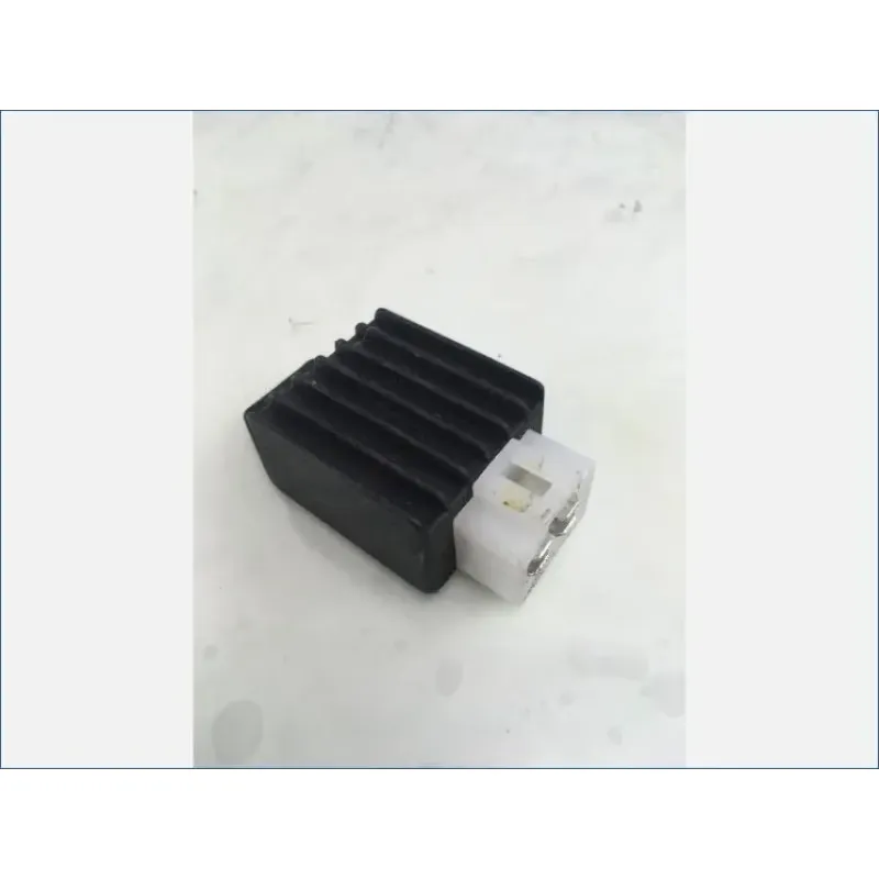 Regulateur charge batterie EUROCKA GY02C 2013 - 2013