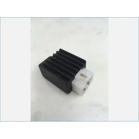Regulateur charge batterie EUROCKA GY02C 2013 - 2013