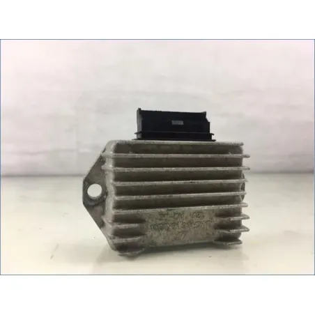 Regulateur charge batterie PIAGGIO VESPA LX 50 2T FL 09-13