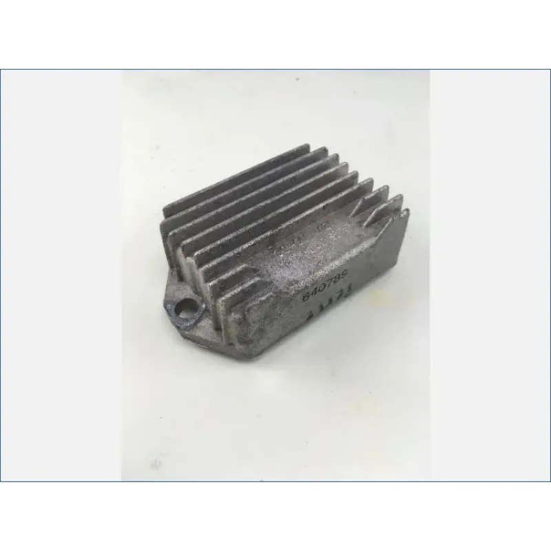 Regulateur charge batterie PIAGGIO VESPA LX 50 2T FL 09-13