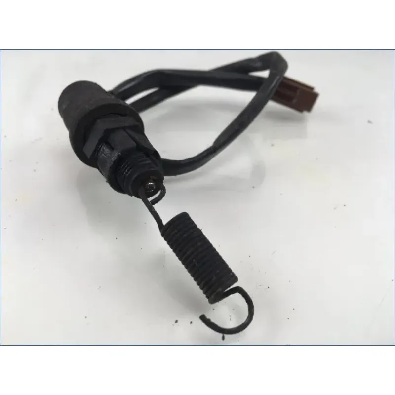 Contacteur de frein arriere YAMAHA FZ6 600 FAZER S 2004 - 2006