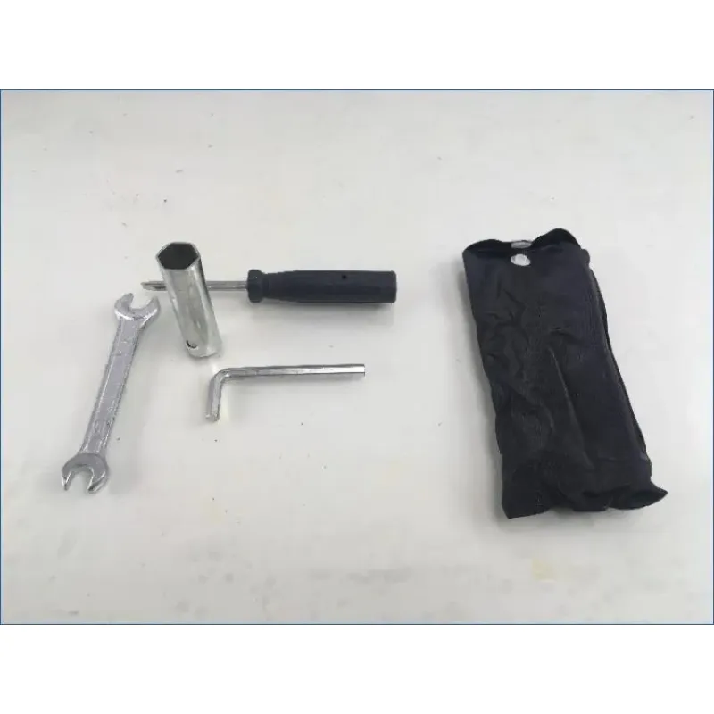 Trousse outil JONWAY SOLONA 50 2015