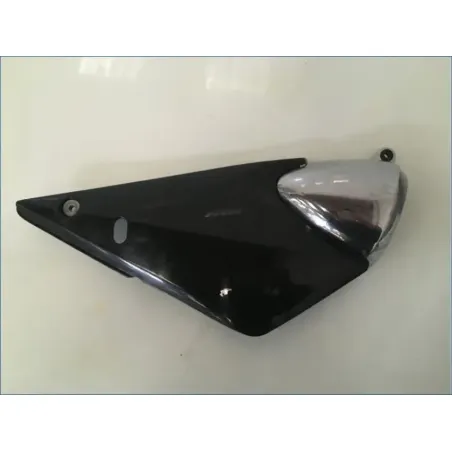 Demi flanc selle droit SUZUKI GSF 1200 BANDIT N 2001 - 2005