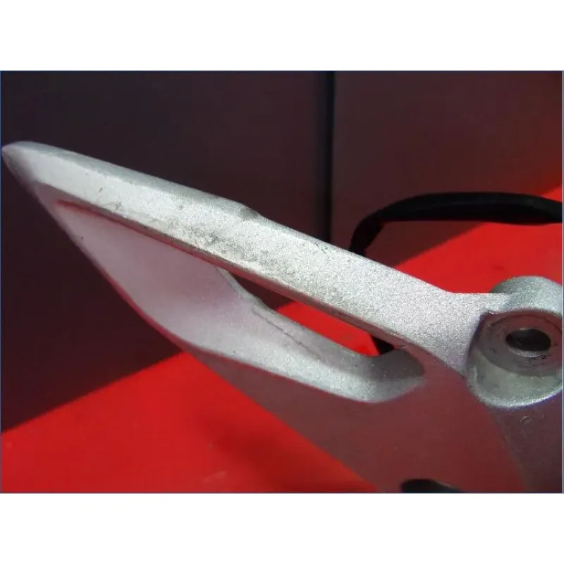 Platine avant droite SUZUKI GSX 1300 BKING 2008 - 2012
