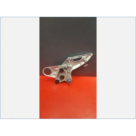 Platine avant droite SUZUKI GSX 1300 BKING 2008 - 2012