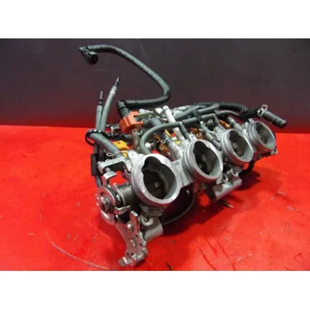 Rampe d'injection YAMAHA FZ6 FAZER S 04-07