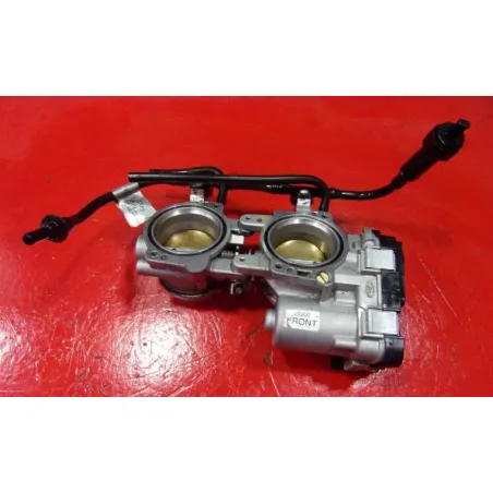Corps injection droit APRILIA RSV 1000 R TUONO 2011 - 2013