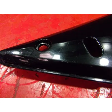 Demi flanc selle droit SUZUKI GSF 1200 BANDIT N 2000 - 2005