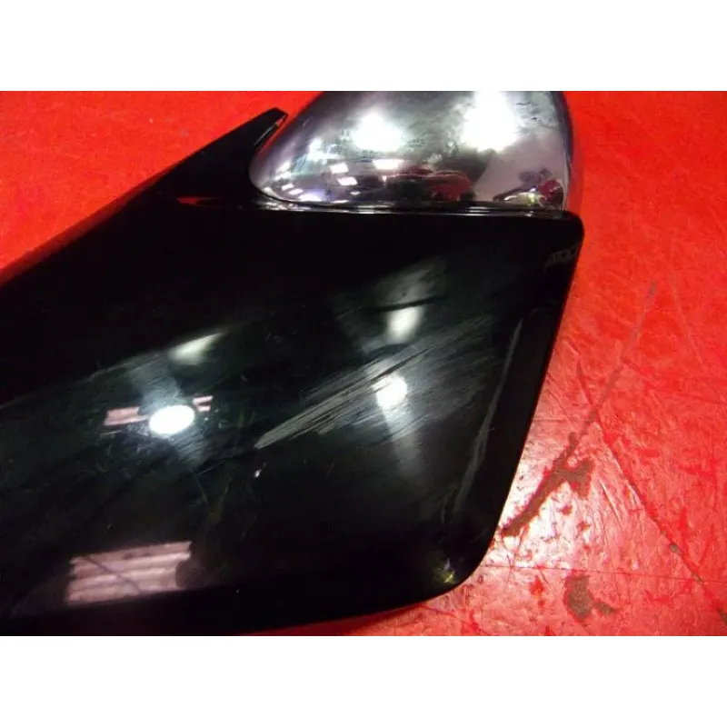 Demi flanc selle droit SUZUKI GSF 1200 BANDIT N 2000 - 2005