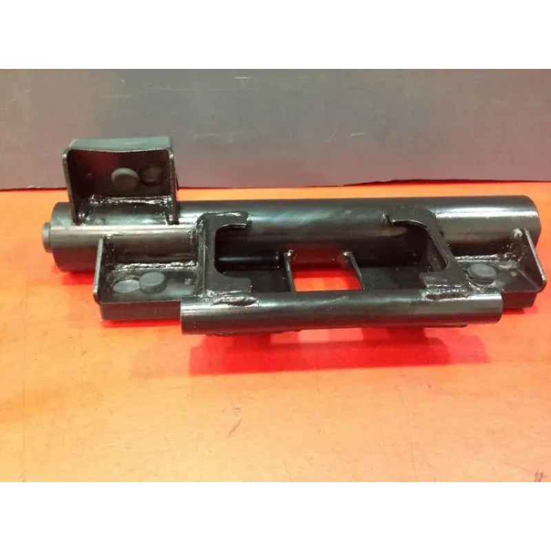 Support moteur SUZUKI UC 125 EPICURO 2000 - 2003