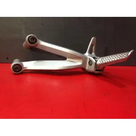 Platine arriere gauche SUZUKI GSXR 750 2000 - 2003