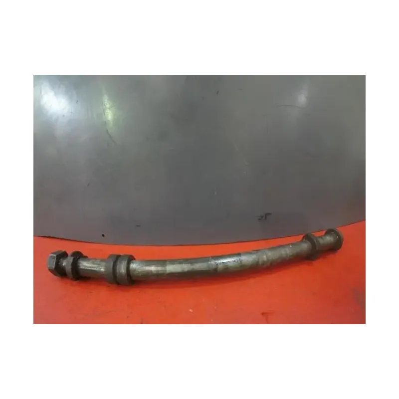Axe de roue arriere HONDA VFR 750 1986 - 1987