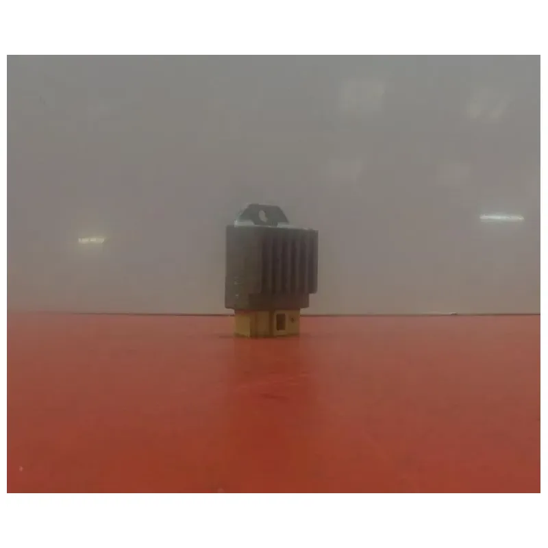 Regulateur charge batterie DERBI SENDA 50 SM DRD RACING 2005 - 2008