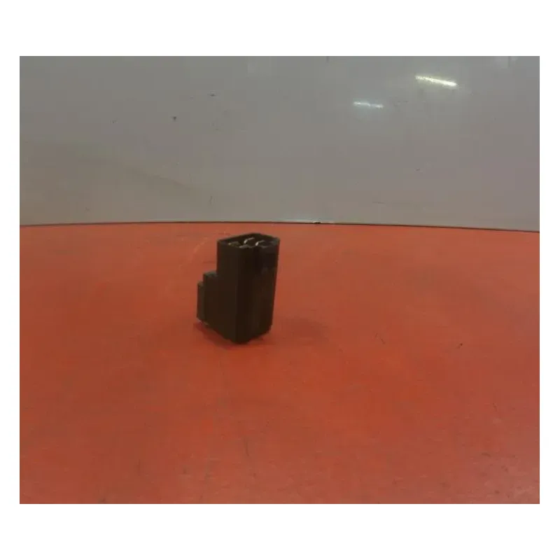 Centrale clignotant SUZUKI UH 125 BURGMAN 2002 - 2006
