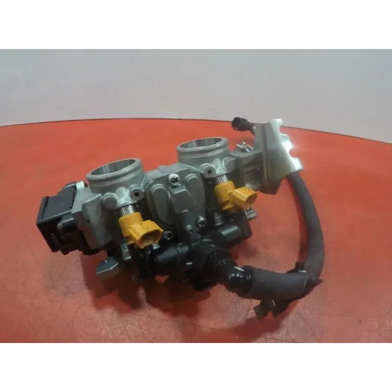 Rampe d'injection HONDA CB 500 F 2013 - 2015