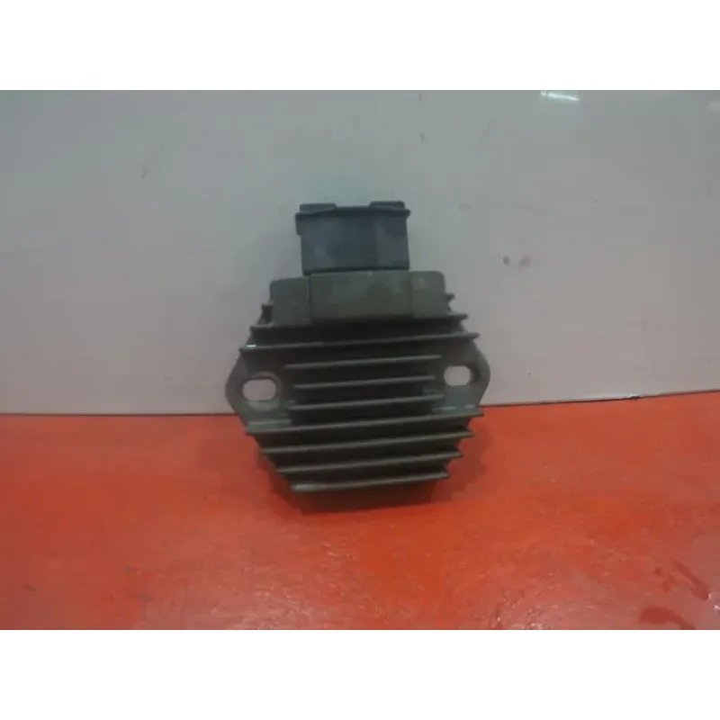 Regulateur charge batterie HONDA XLV 125 VARADERO 2001 - 2006
