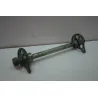 Axe de roue arriere YAMAHA SR 125 82-03