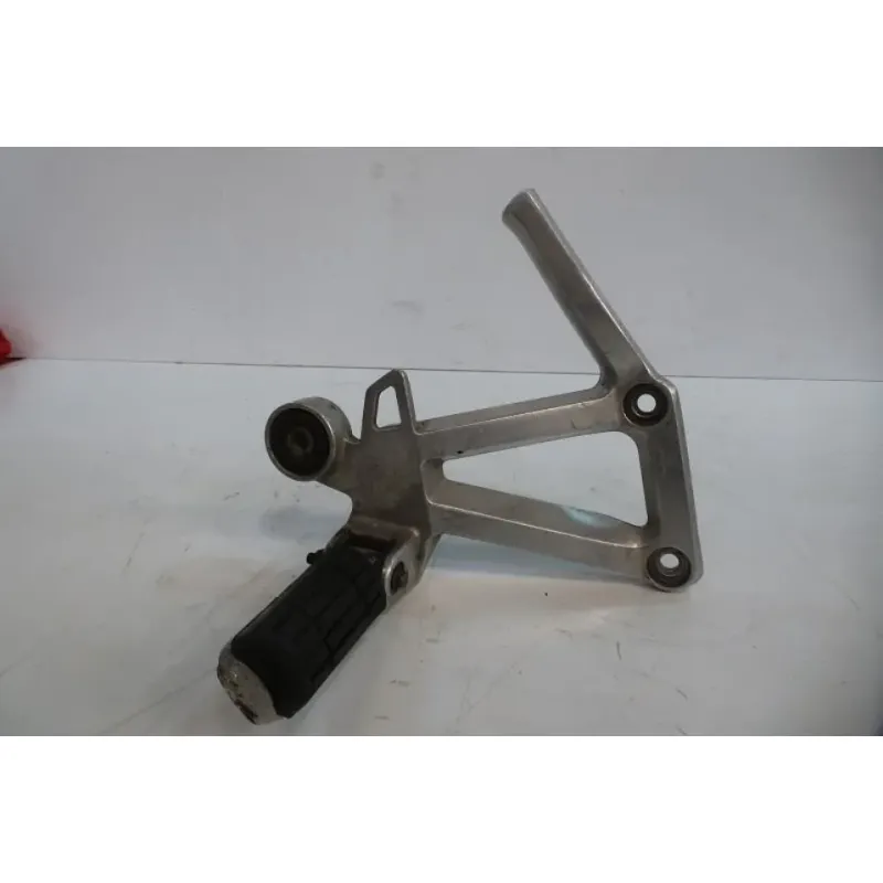 Platine arriere droite complete YAMAHA FZS 600 FAZER 2002 - 2003