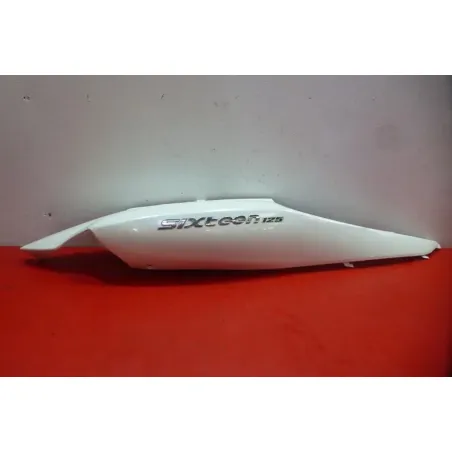 Coque arriere droit SUZUKI UX 125 SIXTEEN 2008 - 2013