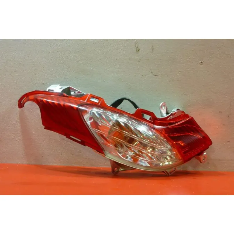 Bloc feu + clignotant ar droit HONDA FES 125 S WING 2007 - 2014