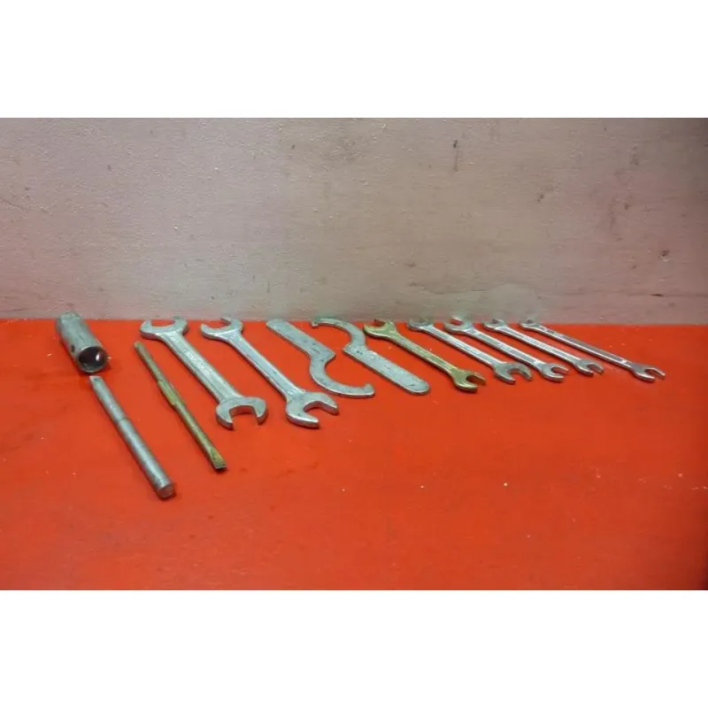 Trousse outil YAMAHA YPR 125 XMAX 2006 - 2009