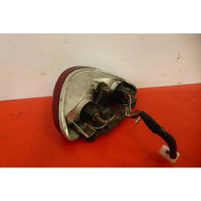 Feu arriere SUZUKI SV 650 N 1998 - 2002