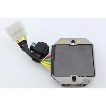 Regulateur charge batterie PIAGGIO VESPA PRIMAVERA 50 2020 - 2023