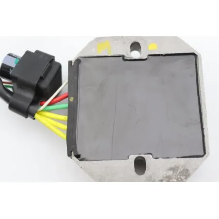 Regulateur charge batterie PIAGGIO VESPA PRIMAVERA 50 2020 - 2023