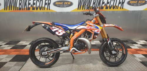 RIEJU MRT 50 SUPER MOTARD