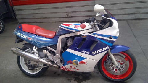 SUZUKI 1100 GSXR