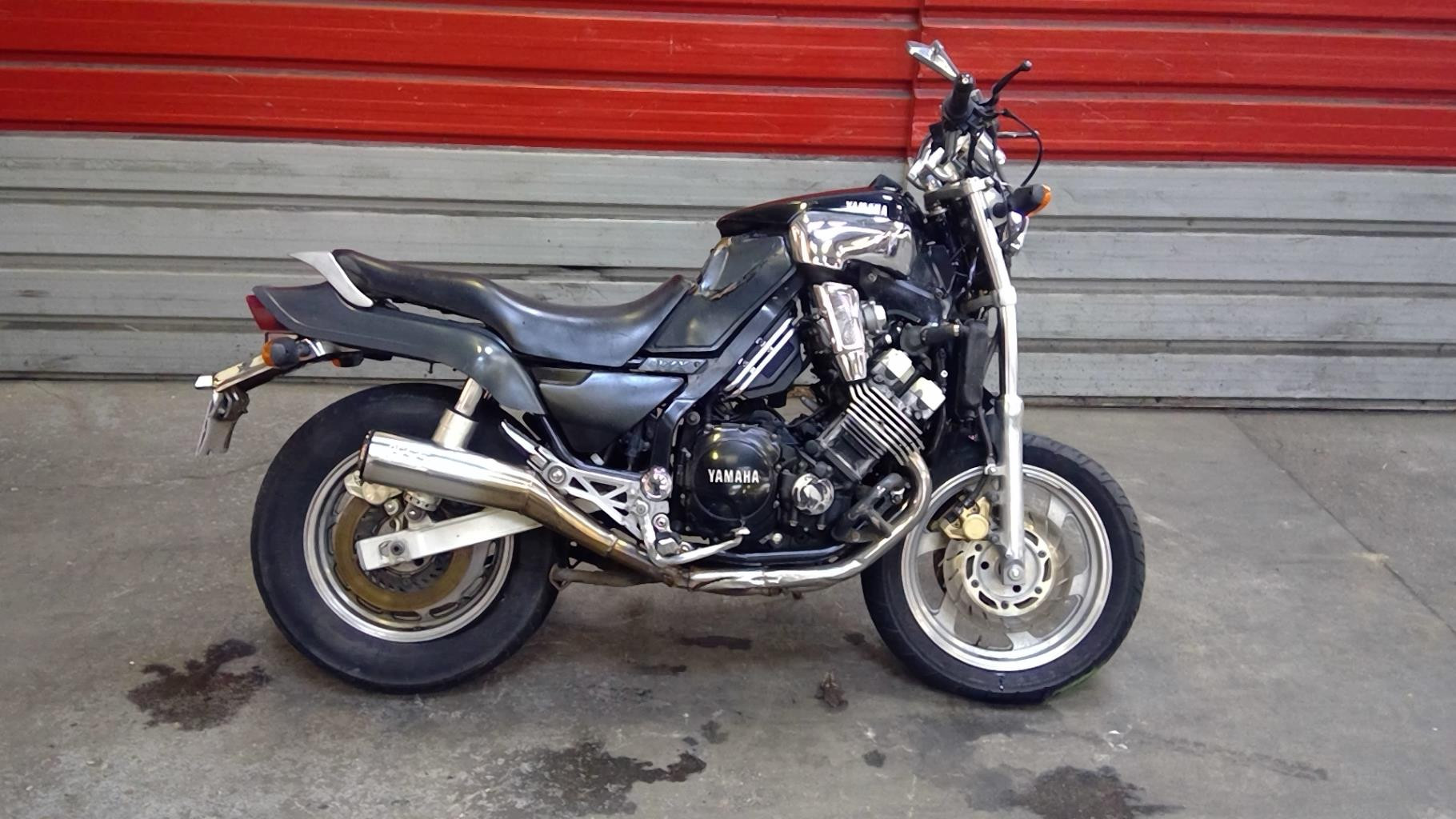 yamaha 750 sportbike