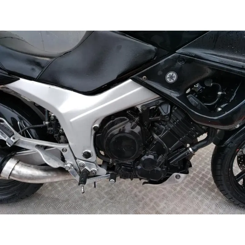 YAMAHA 850 TDM