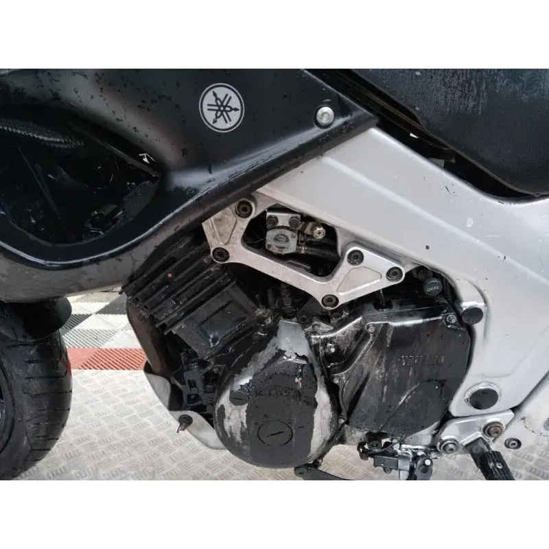 YAMAHA 850 TDM