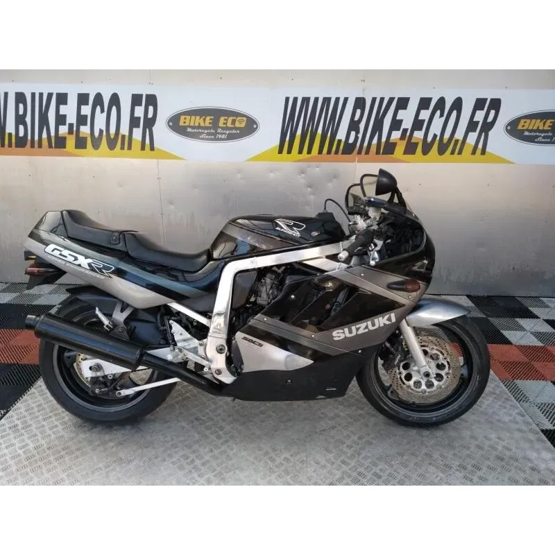 SUZUKI GSX-R 750