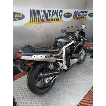 SUZUKI GSX-R 750