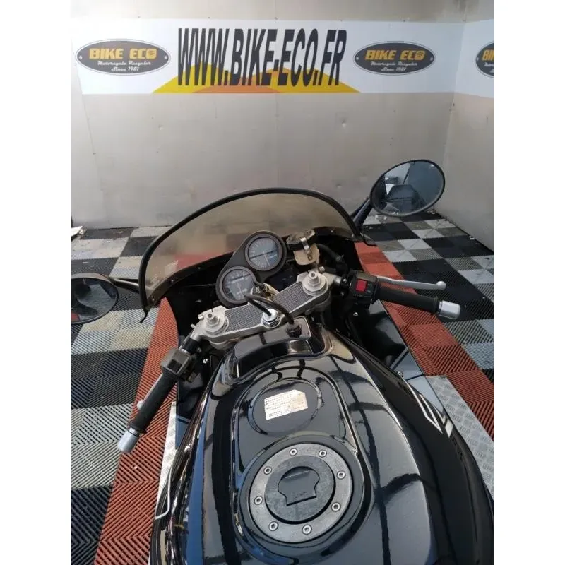 SUZUKI GSX-R 750