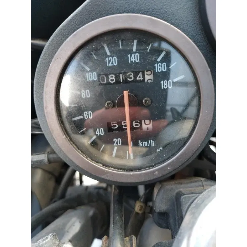 SUZUKI GSX-R 750