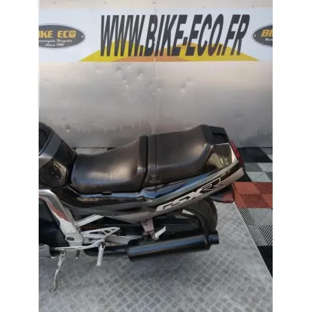 SUZUKI GSX-R 750