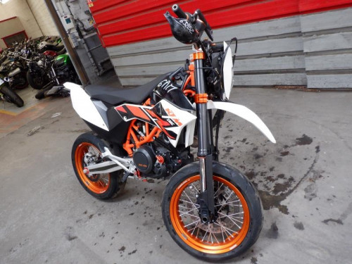 KTM 690 SMCR