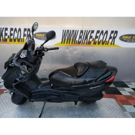 SUZUKI UH 125 BURGMAN