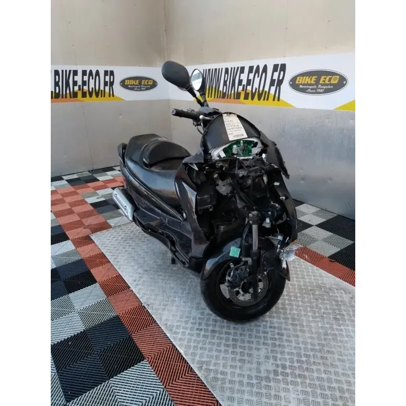SUZUKI UH 125 BURGMAN