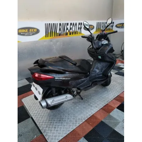 SUZUKI UH 125 BURGMAN