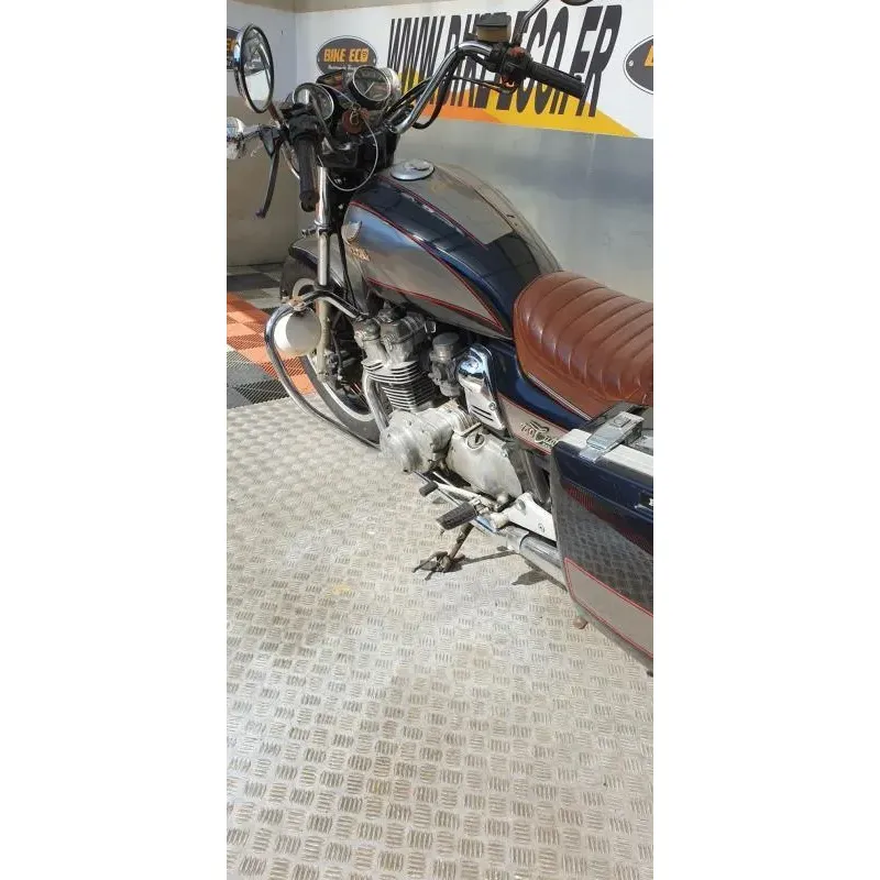 HONDA CB 750 CUSTOM