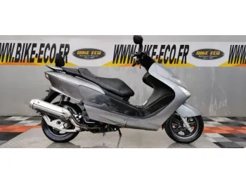 YAMAHA MAJESTY 125 YP